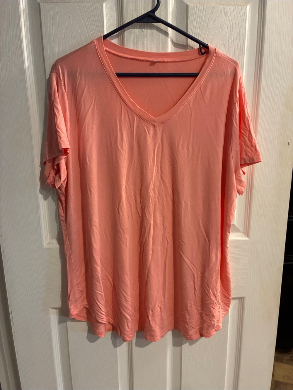 Women's V-Neck Short Sleeve Top - Peach
